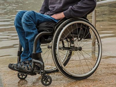 Medium wheelchair disability paraplegic 1595794