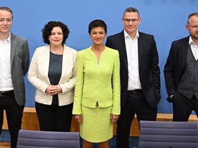 Medium sahra wagenknecht i suradnici