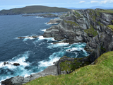 Small cliffside landscape on the coast ireland 800